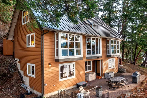 $1,900,000 | 599 Shore Drive, Orcas Island, WA 98245