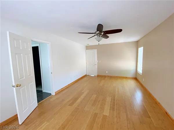 $2,290 | 6496 Robusta Court, Las Vegas, NV 89141
