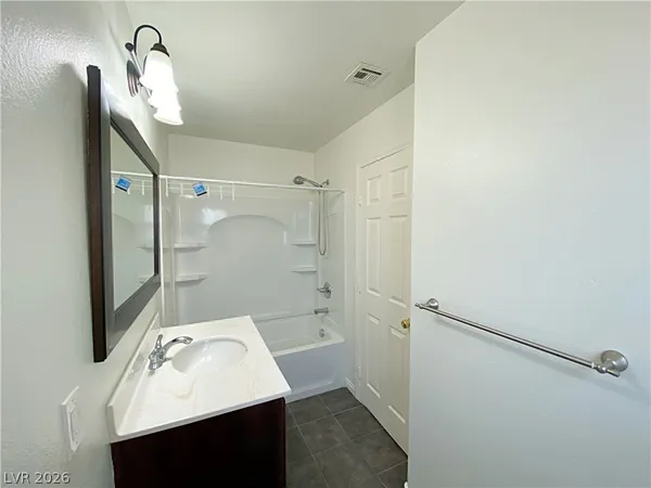 $2,290 | 6496 Robusta Court, Las Vegas, NV 89141