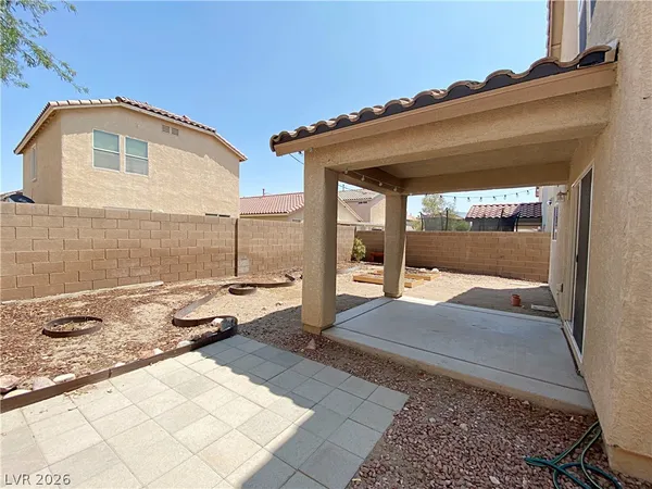 $2,290 | 6496 Robusta Court, Las Vegas, NV 89141