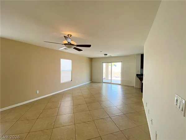 $2,290 | 6496 Robusta Court, Las Vegas, NV 89141