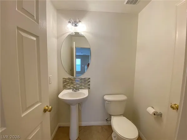 $2,290 | 6496 Robusta Court, Las Vegas, NV 89141