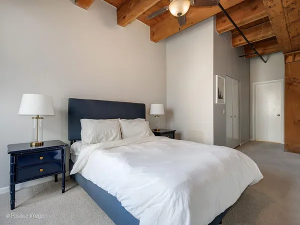 $430,000 | 520 West Huron Street, Unit 507, Chicago, IL 60654