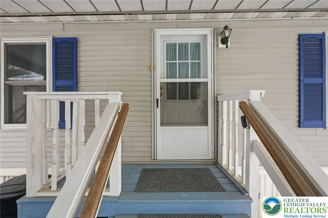 $74,900 | 84 Linda Drive, Walnutport, PA 18088