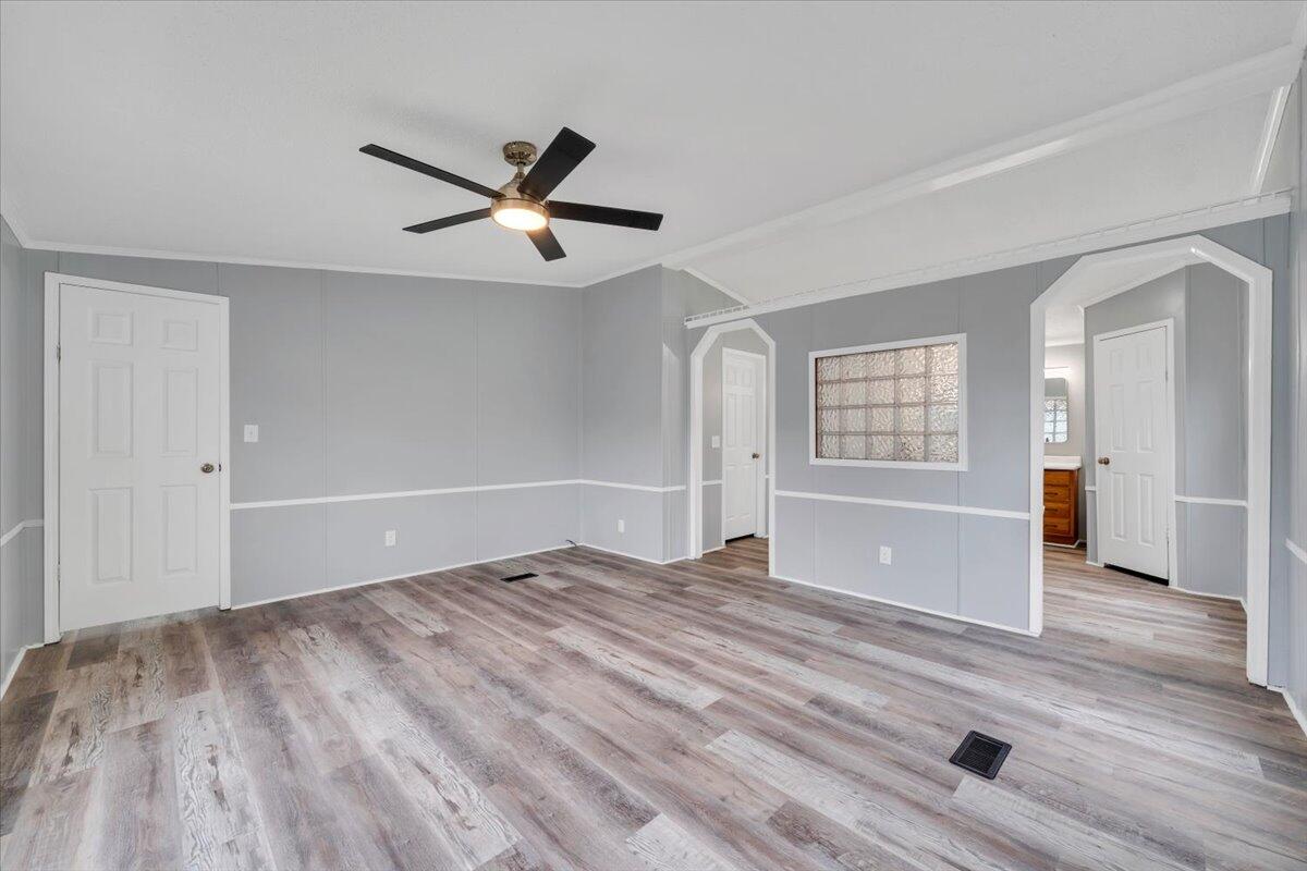 20459 Main Street Buchanan, VA 24066 - Photo 18 of 35 18-MIB08208-R5