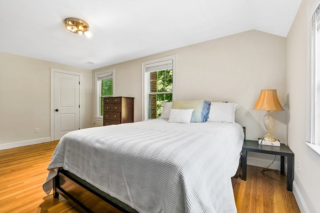 36 Greenwich Road Norwood, MA 02062 - Photo 18 of 31 Gallery Image 18