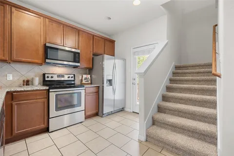 $2,100 | 5501 Bradford Pear Lane, Austin, TX 78744
