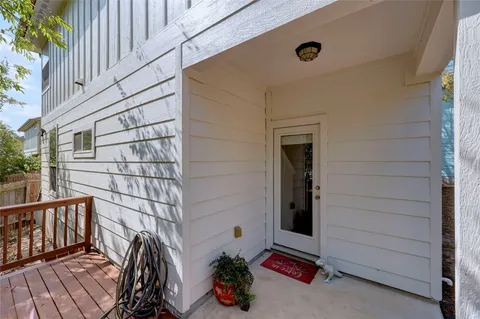 $2,100 | 5501 Bradford Pear Lane, Austin, TX 78744