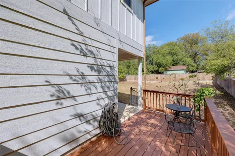 $2,100 | 5501 Bradford Pear Lane, Austin, TX 78744