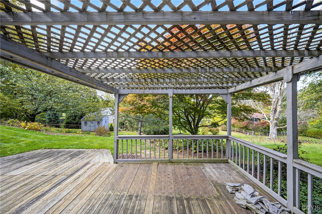 104 Clark Road Fayetteville, NY 13066 - Photo 30 of 40