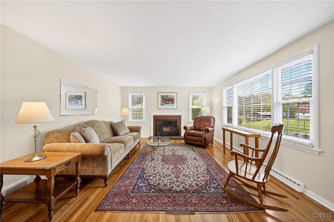 104 Clark Road Fayetteville, NY 13066 - Photo 3 of 40