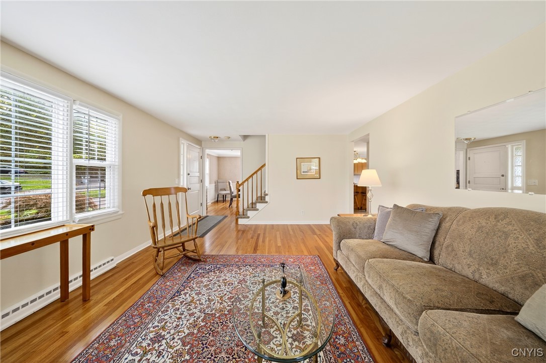 104 Clark Road Fayetteville, NY 13066 - Photo 5 of 40