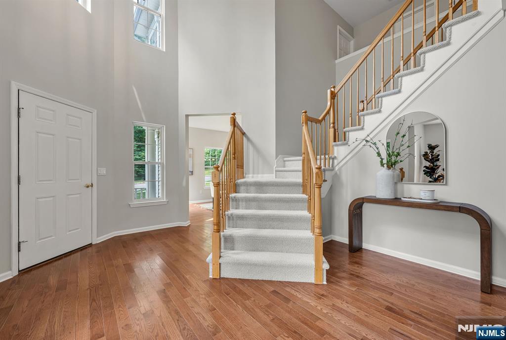 1 Winding Ridge Road Lake Hopatcong, NJ 07849 - Photo 3 of 50