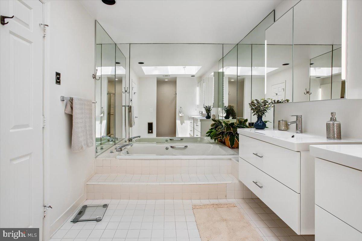 6113 Goldtree Way Bethesda, MD 20817 - Photo 44 of 78