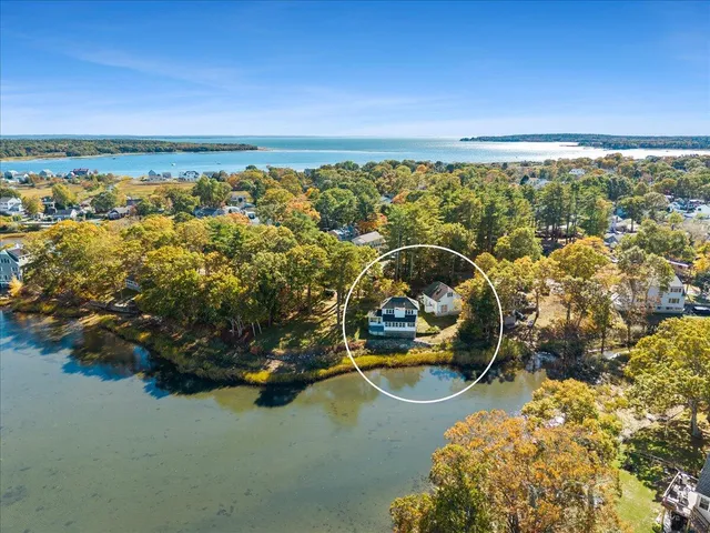 $769,900 | 6 Allen Avenue, Wareham, MA 02571