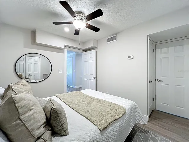 $93,900 | 250 Rosery Road Northwest, Unit 202, Largo, FL 33770