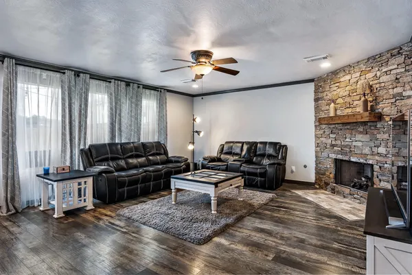 $255,000 | 3523 Bluebird Park Lane, Humble, TX 77338