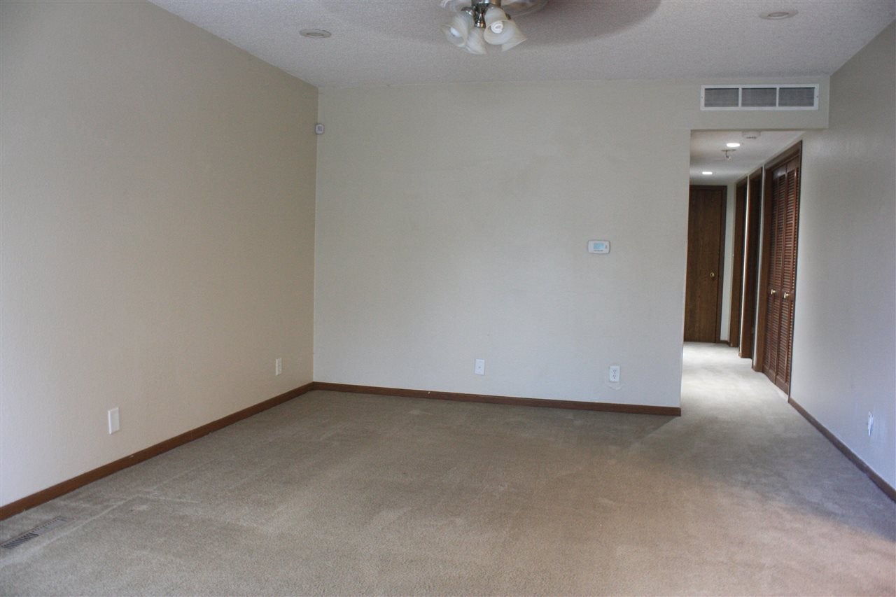 875 Prairie Ridge Road North Liberty, IA 52317 - Photo 10 of 23 Gallery Image 10