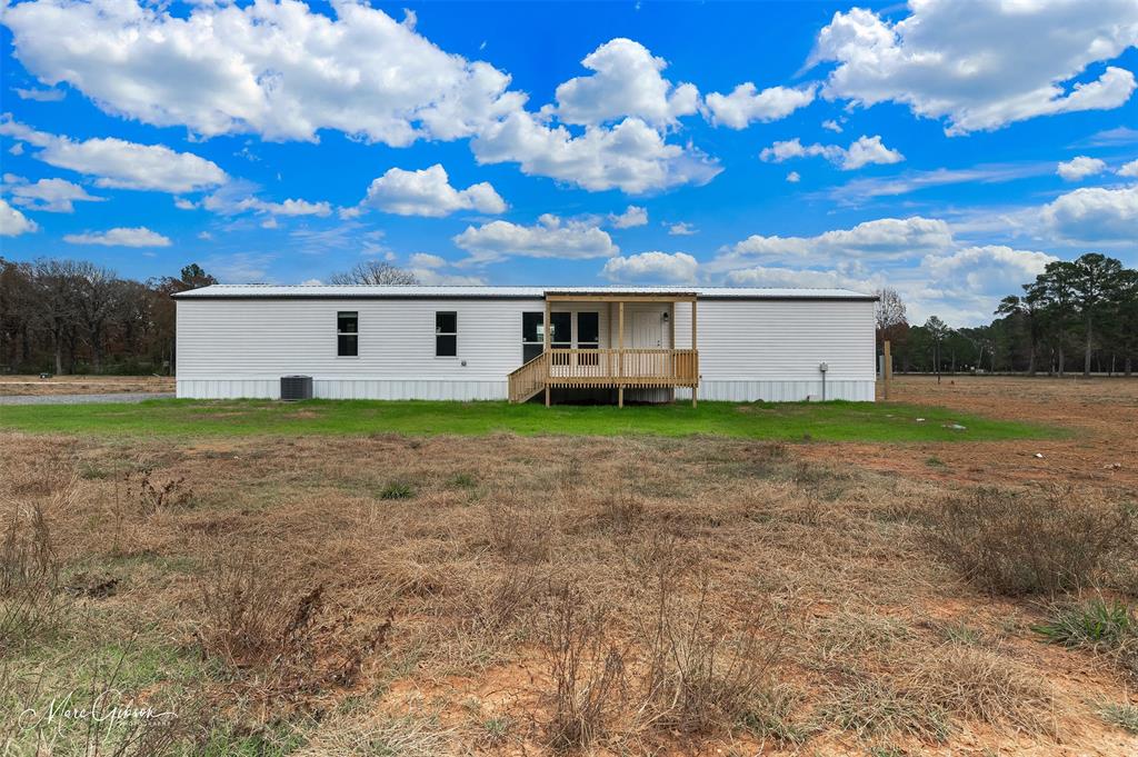 607 Nettleton Drive Princeton, LA 71067 - Photo 13 of 14 a view of a house with a yard