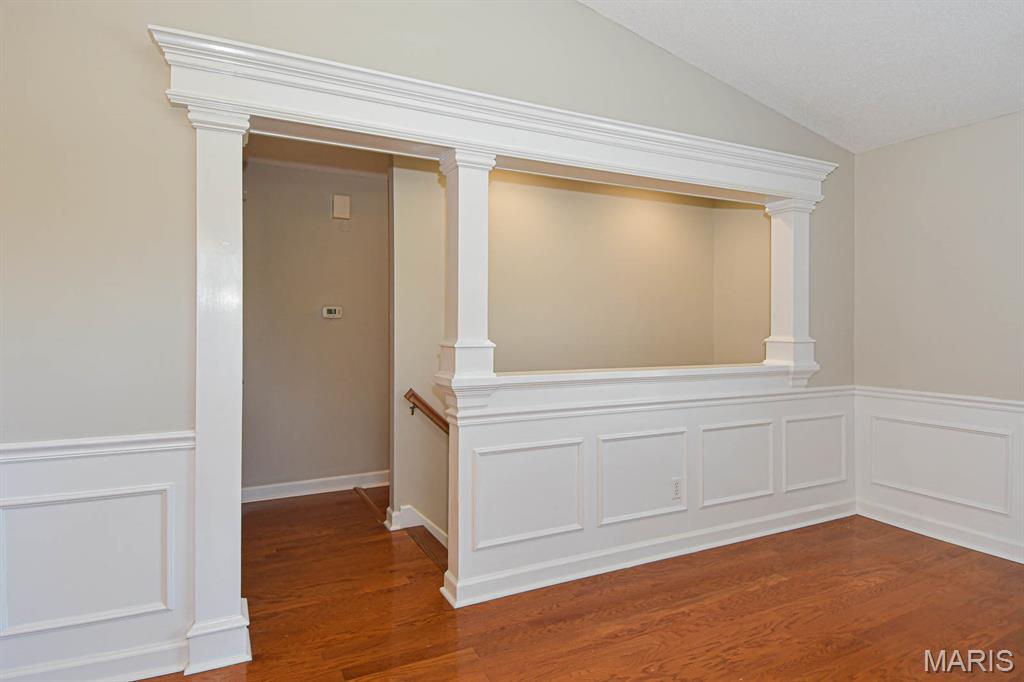 548 Woodhill Estates Drive Ballwin, MO 63021 - Photo 11 of 37