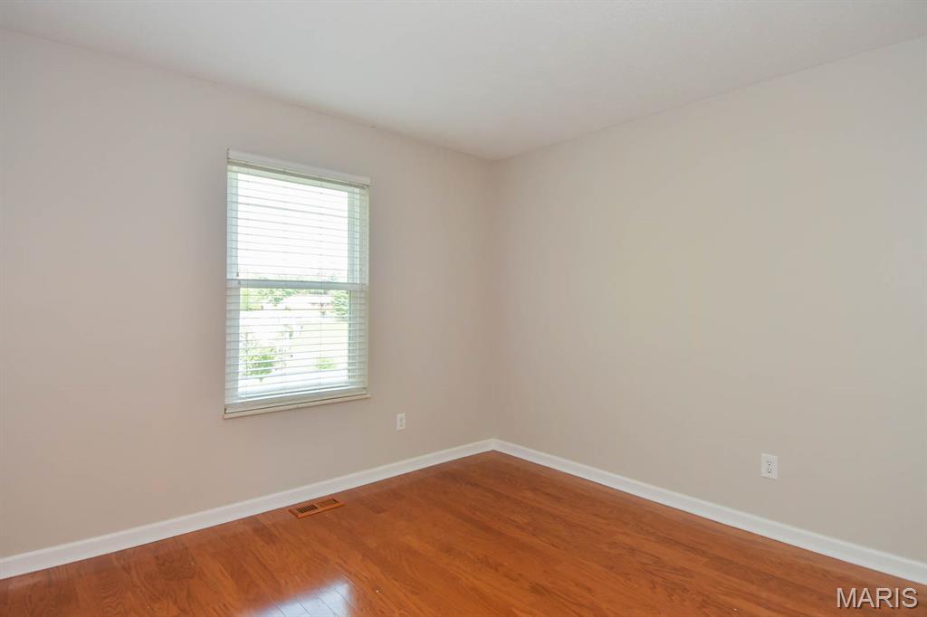 548 Woodhill Estates Drive Ballwin, MO 63021 - Photo 23 of 37