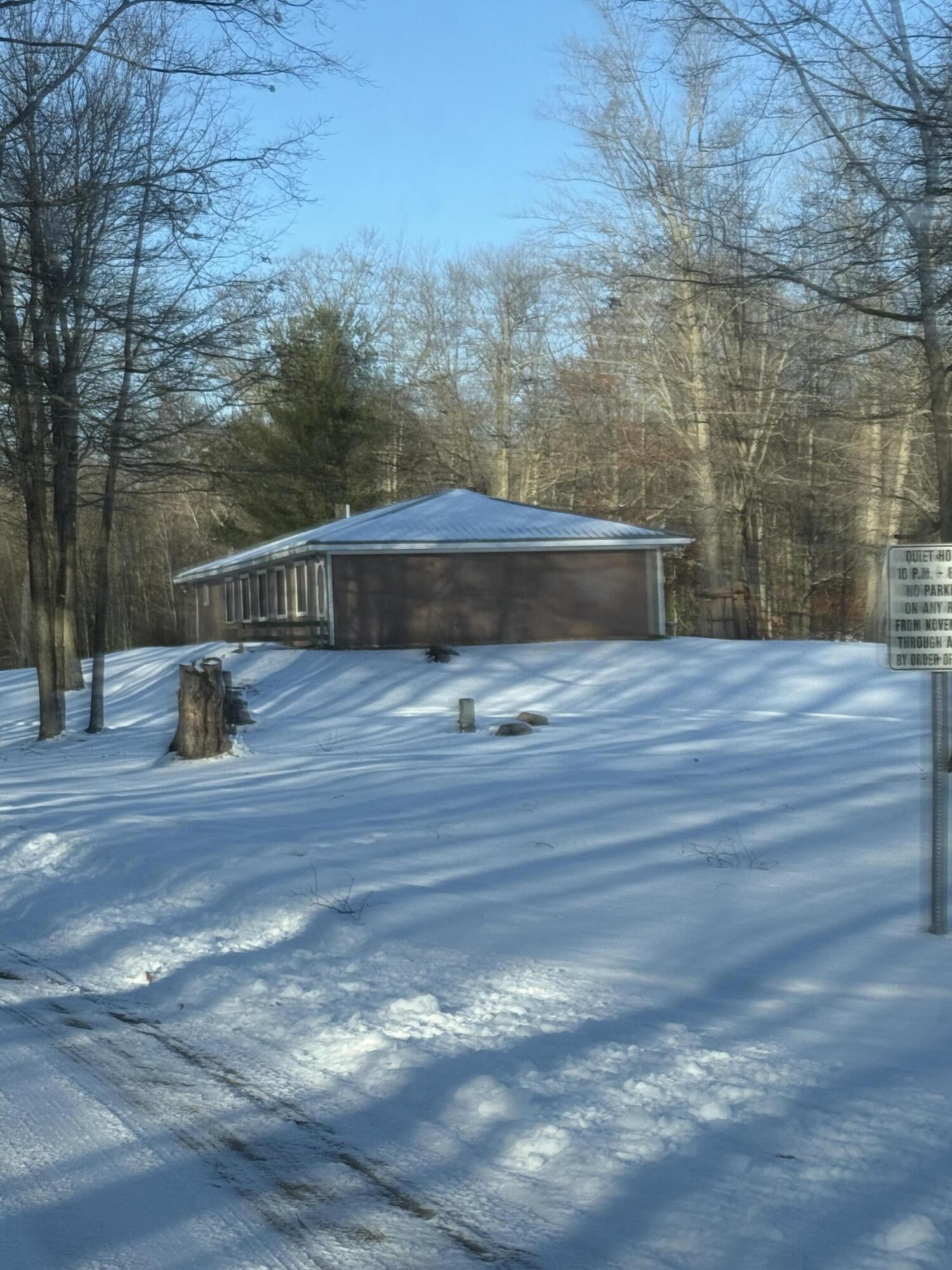 Undisclosed Address Reed City, MI 49677 - Photo 6 of 6 IMG_2983