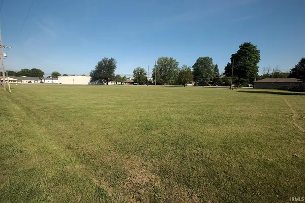 $630,000 | 0 East Broadway Street, Fortville, IN 46040