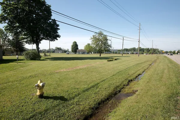 $630,000 | 0 East Broadway Street, Fortville, IN 46040