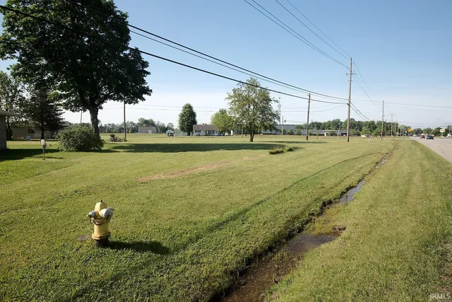 $635,000 | 0 East Broadway Street, Fortville, IN 46040
