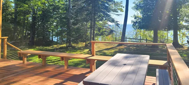 $544,900 | 869 South Shore Drive, La Pointe, WI 54850