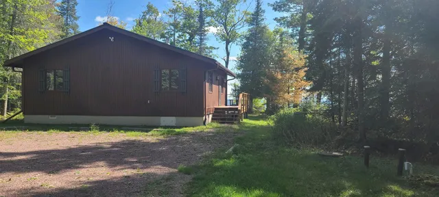 $544,900 | 869 South Shore Drive, La Pointe, WI 54850