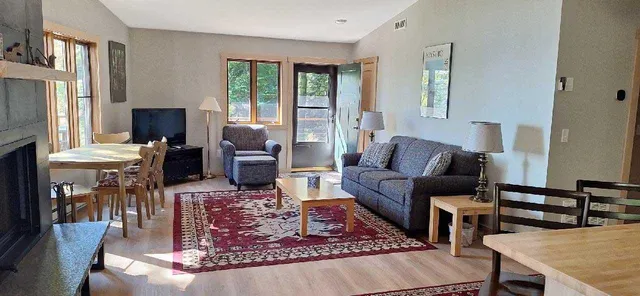 $544,900 | 869 South Shore Drive, La Pointe, WI 54850