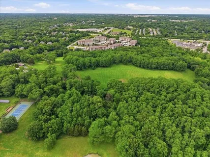 $1,900,000 | 6121 Northwest Klamm Drive, Kansas City, MO 64151