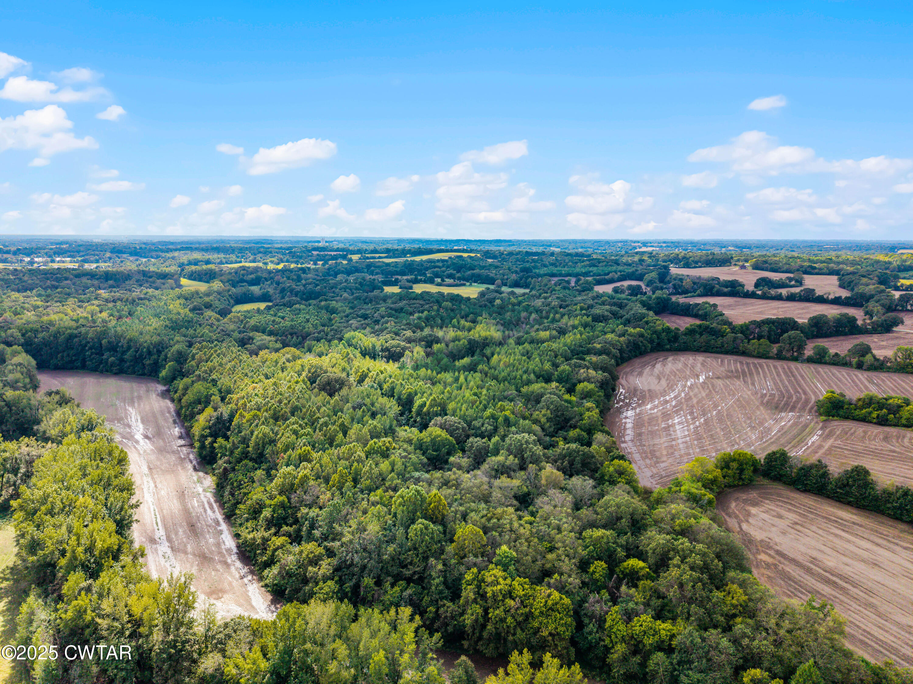 0 Harpers Chapel Road Trenton, TN 38382 - Photo 7 of 11 an aerial view of a house with a garden