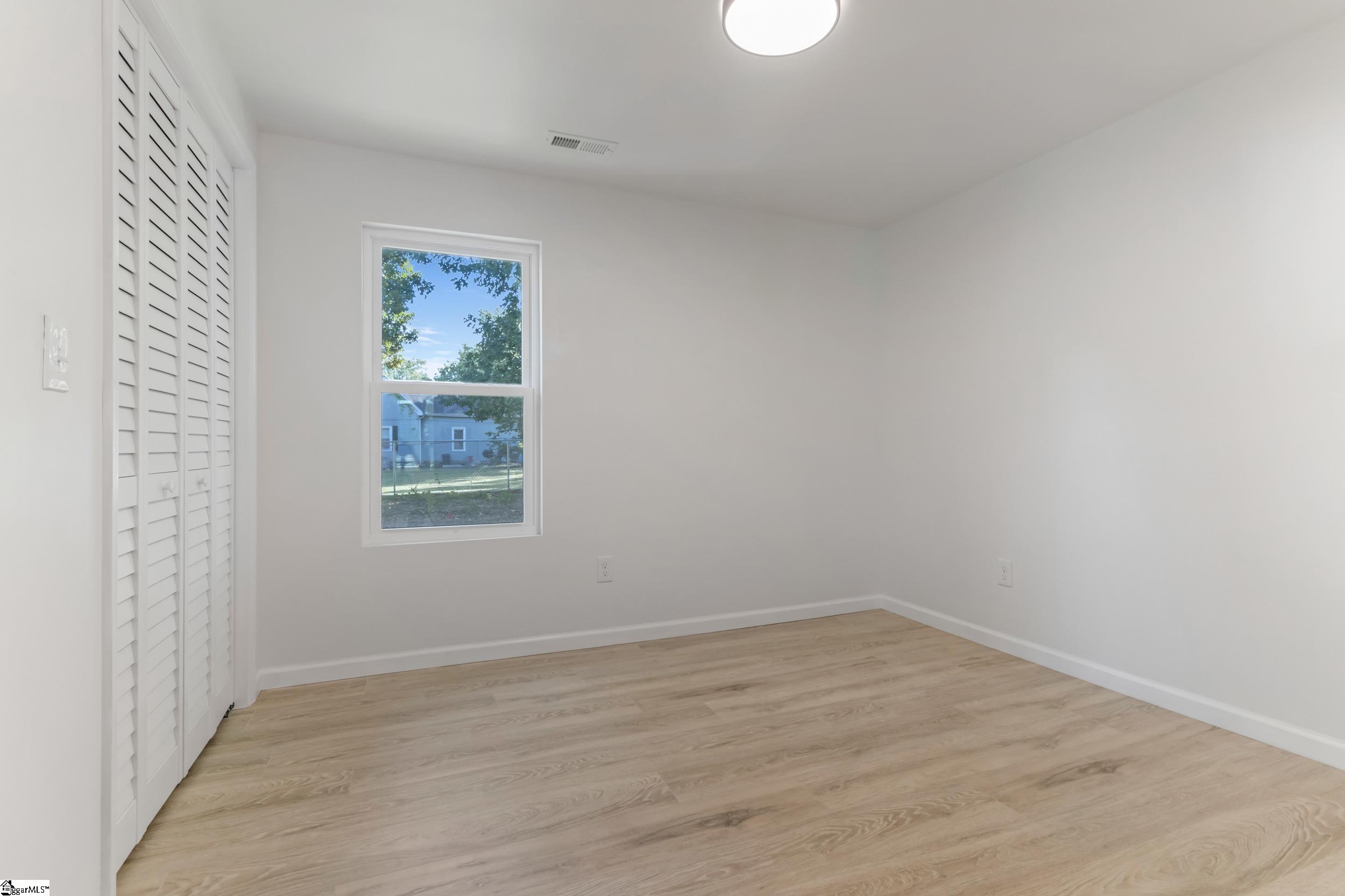 137 Forest Street Greer, SC 29650 - Photo 30 of 49