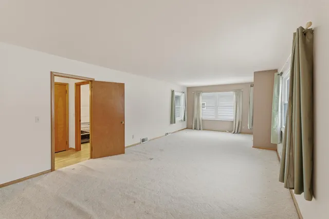 $205,000 | 1025 7th Street South, St. James, MN 56081