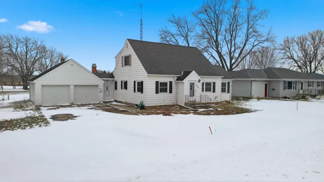 $205,000 | 1025 7th Street South, St. James, MN 56081