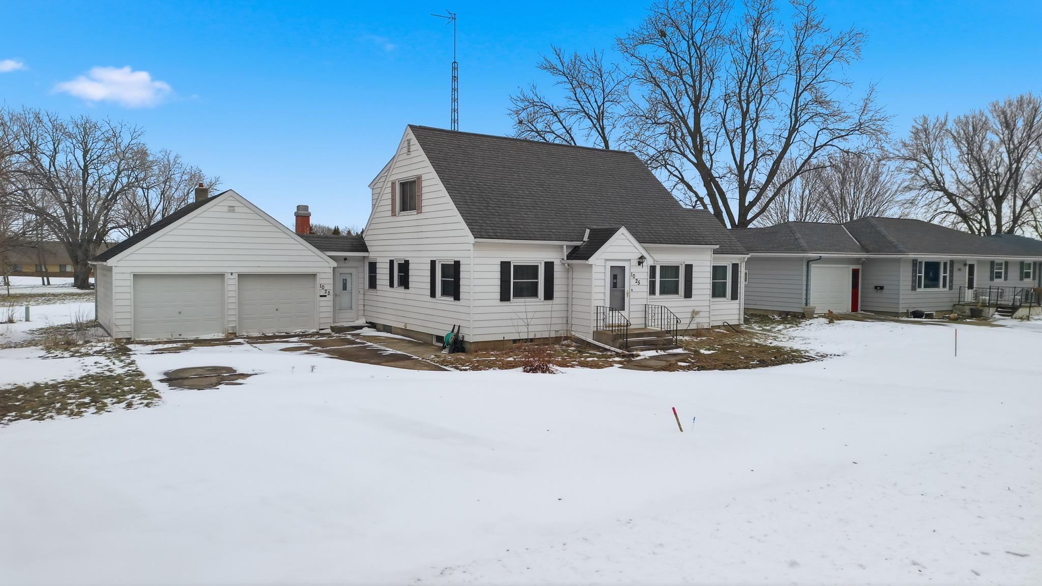 1025 7th Street South St. James, MN 56081 - Photo 2 of 42