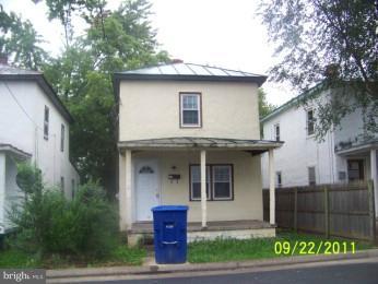 310 Ritenour Street Front Royal, VA 22630 - Photo 1 of 15 Exterior (Front)