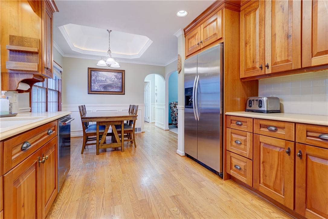 206 Bluff Drive East Rochester, NY 14445 - Photo 11 of 35