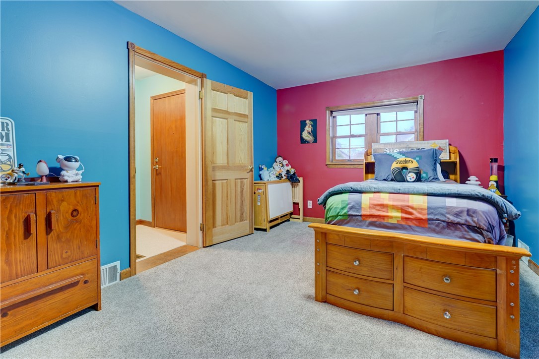 206 Bluff Drive East Rochester, NY 14445 - Photo 17 of 35