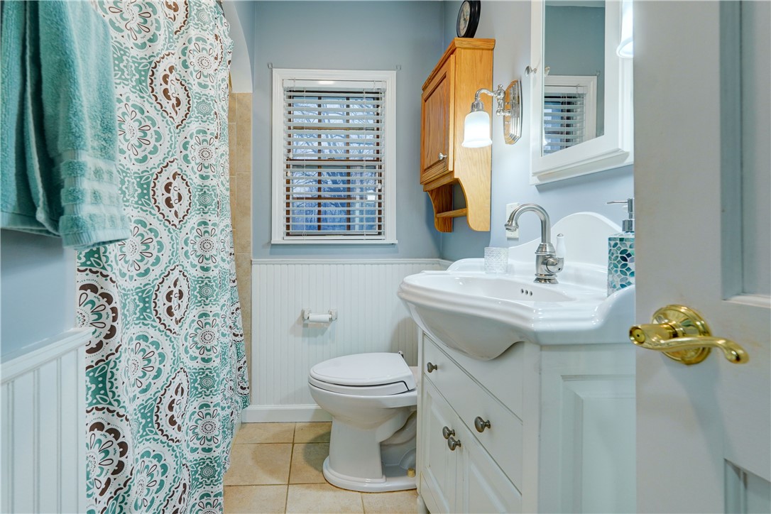 206 Bluff Drive East Rochester, NY 14445 - Photo 19 of 35