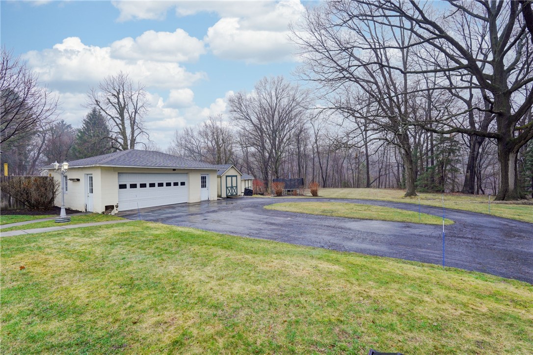 206 Bluff Drive East Rochester, NY 14445 - Photo 32 of 35