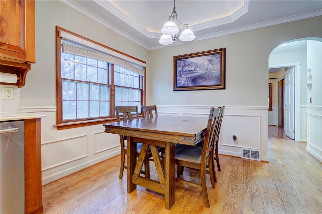 206 Bluff Drive East Rochester, NY 14445 - Photo 9 of 35