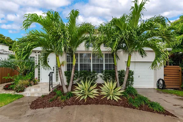 $7,200 | 9048 Carlyle Avenue, Surfside, FL 33154