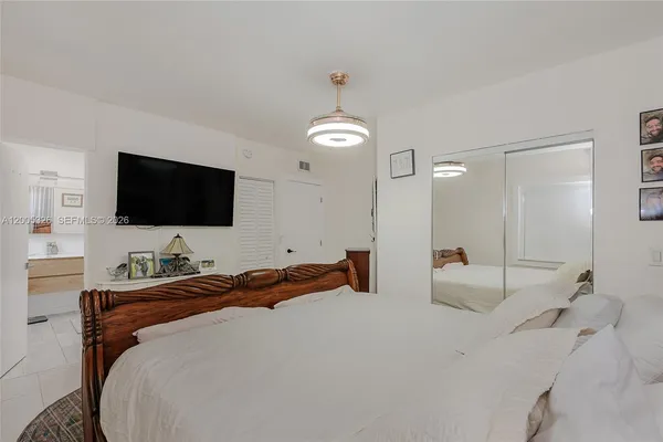 $7,200 | 9048 Carlyle Avenue, Surfside, FL 33154