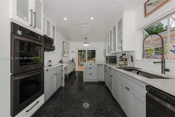 $7,200 | 9048 Carlyle Avenue, Surfside, FL 33154