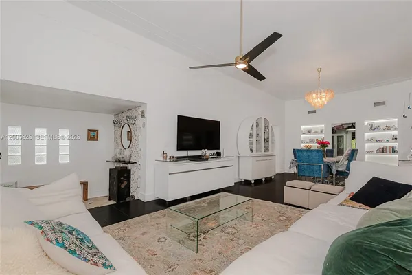 $7,200 | 9048 Carlyle Avenue, Surfside, FL 33154