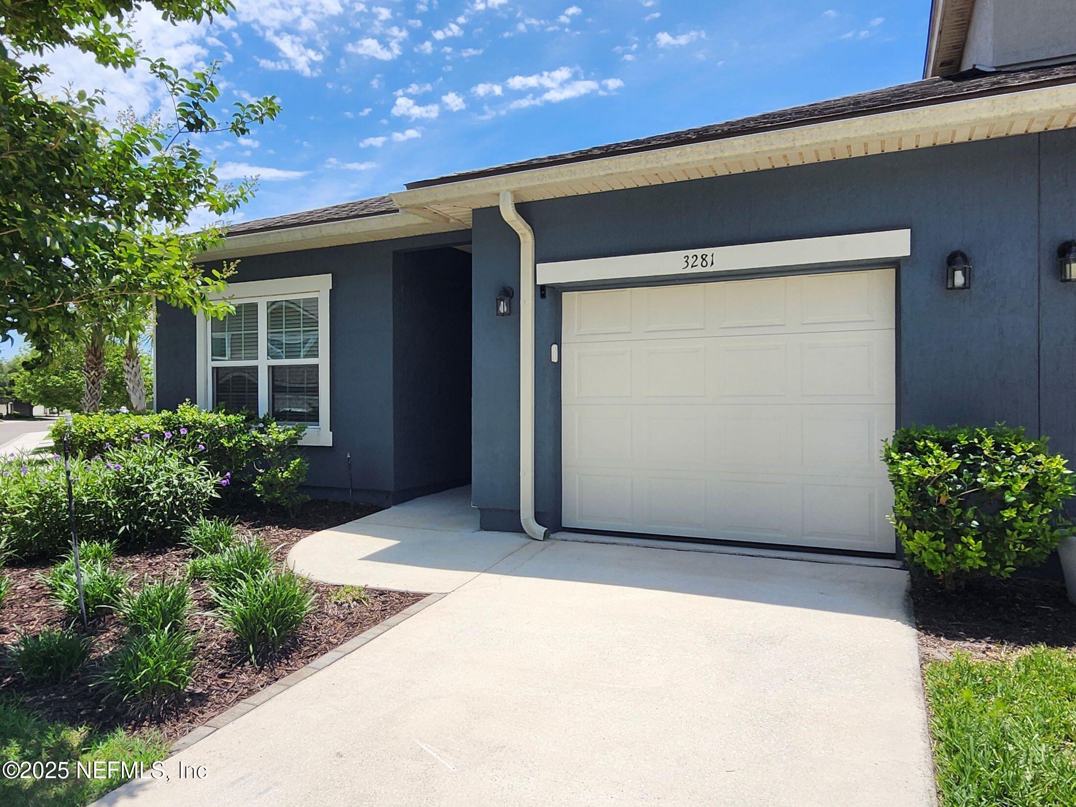 3281 Chestnut Ridge Way Orange Park, FL 32065 - Photo 3 of 30 beyc683f3b822a970