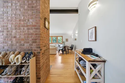 $699,900 | 16 Davie Circle, Chapel Hill, NC 27514